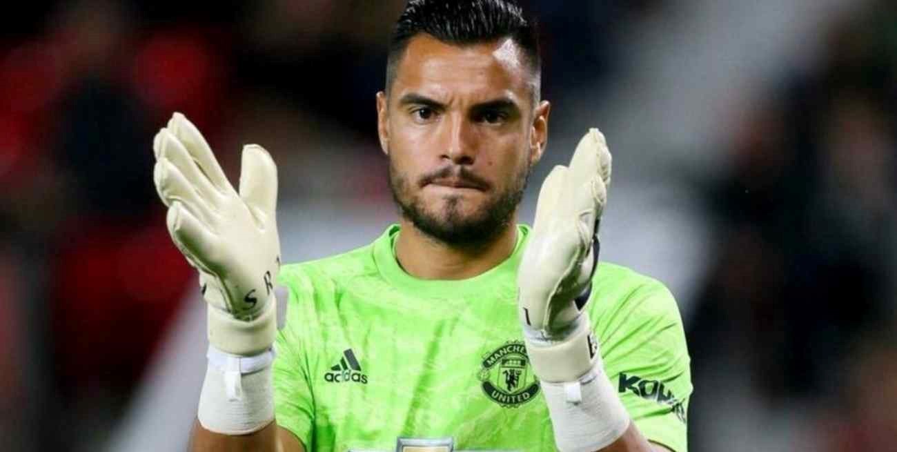 Chiquito Romero llegó a Boca y en Racing explotaron contra el arquero: "Tendrá cerradas las puertas por un tiempo"