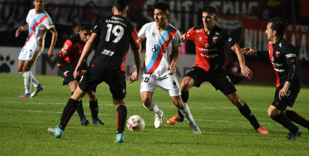 Colón empata 1 a 1 con Arsenal en Santa Fe