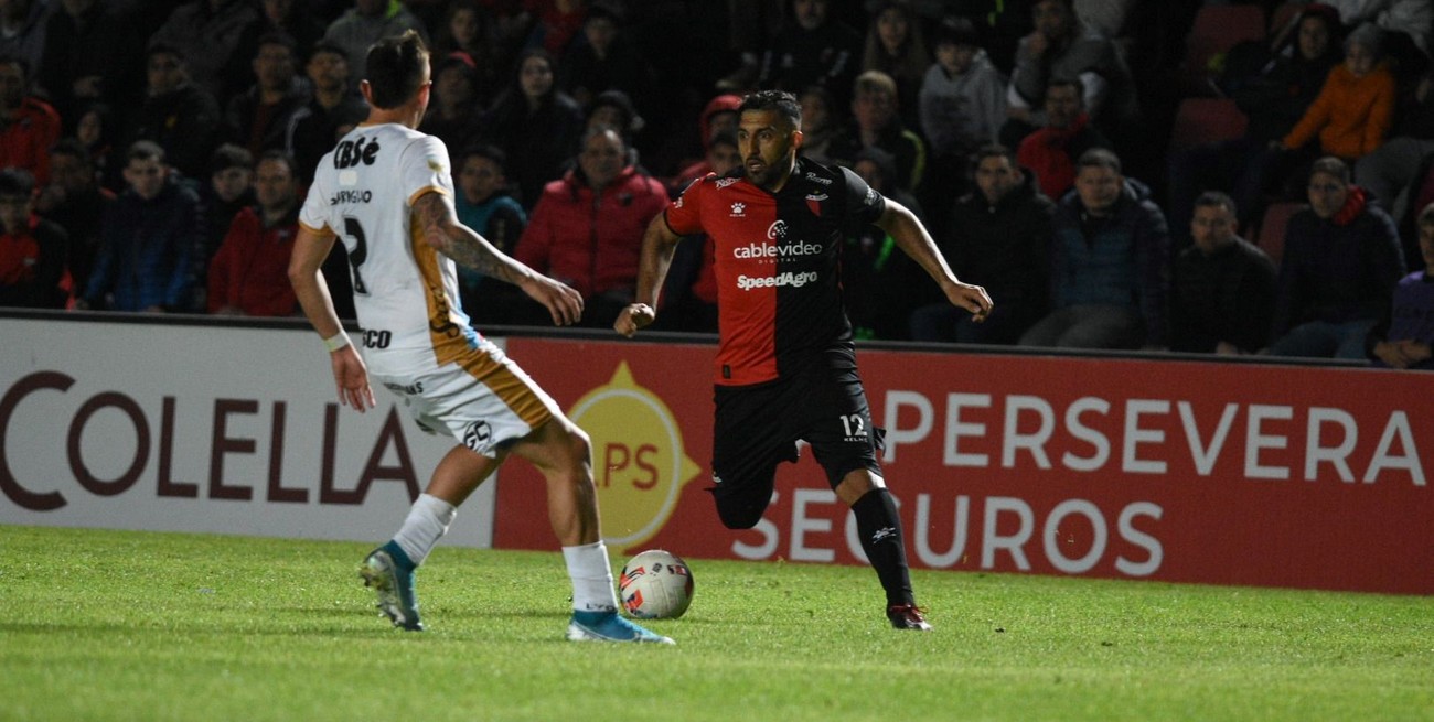 Colón empató con Arsenal en Santa Fe