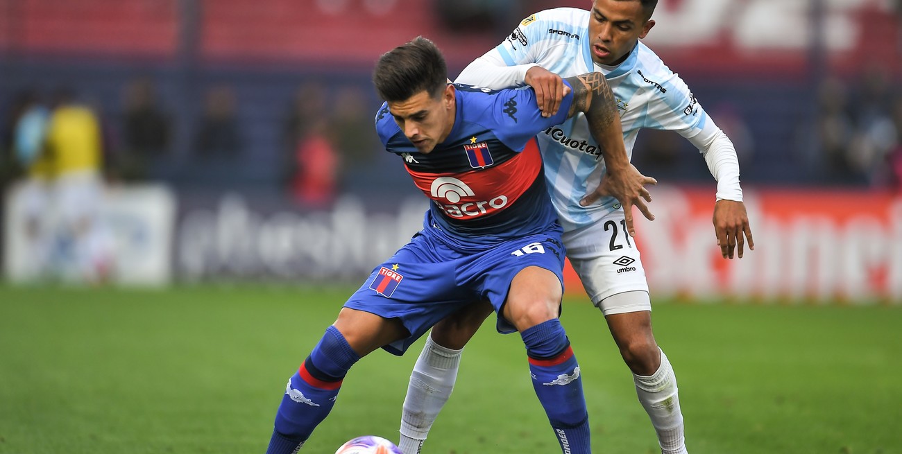 Atlético Tucumán empató con Tigre y sigue como líder del torneo