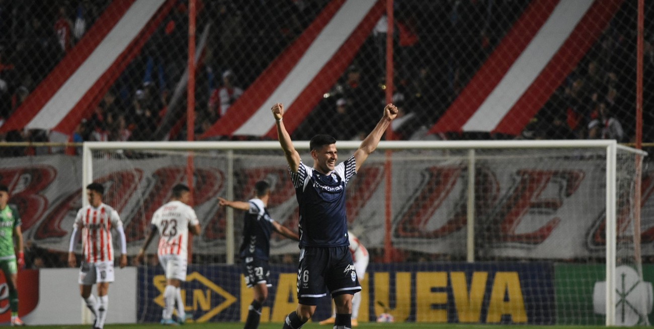 Unión no pudo con Gimnasia: derrota por 2 a 0 en Santa Fe