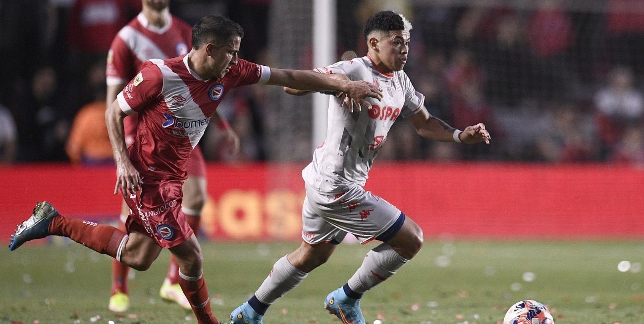 Unión presentaría cambios para recibir a Gimnasia en un duelo clave para no perder el ritmo