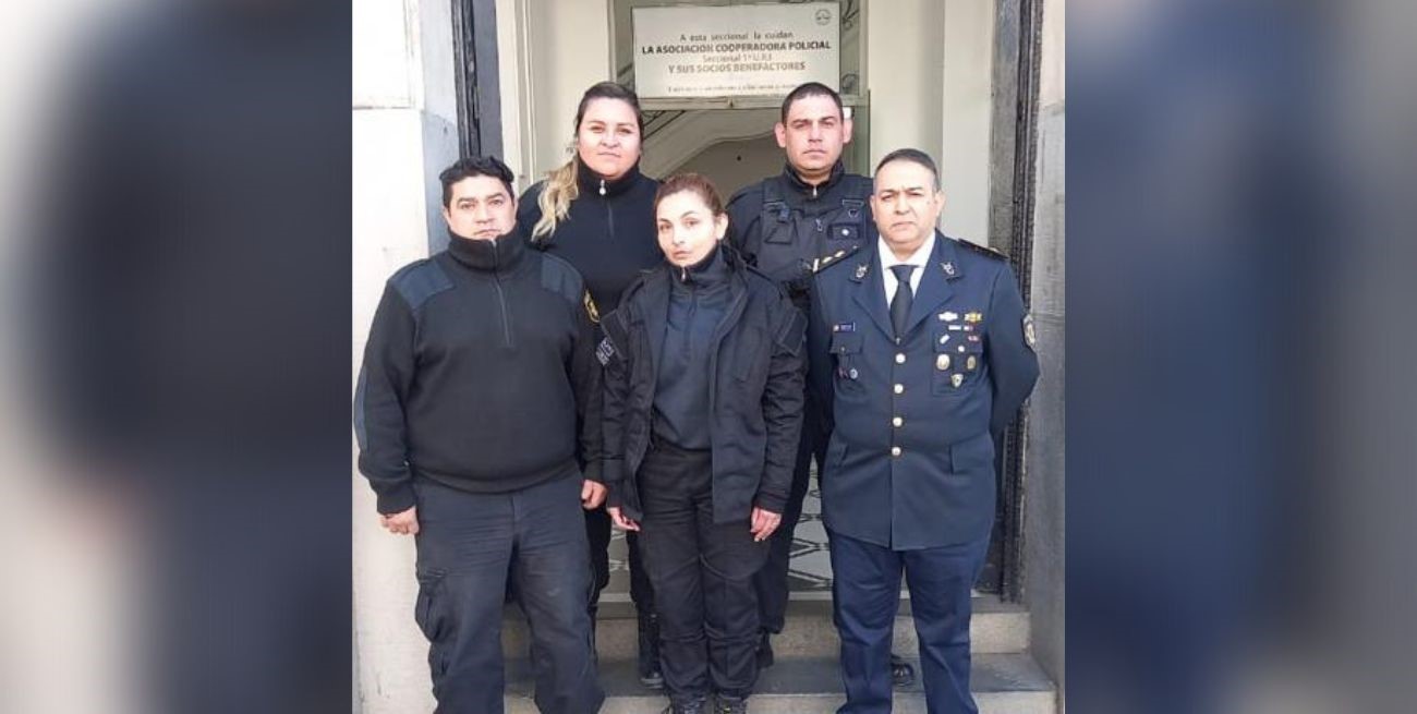 Nació una beba frente a la Comisaría 1a de Santa Fe con policías como parteros