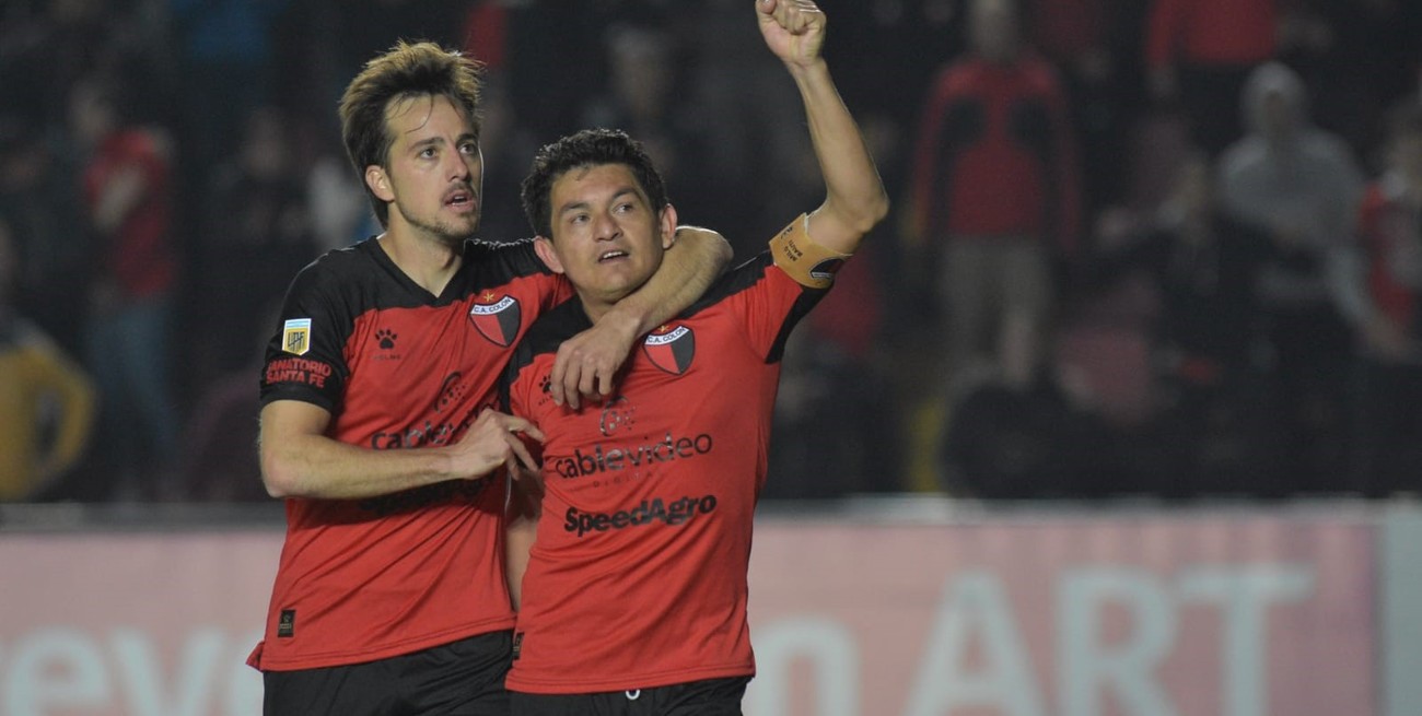 Fue victoria ante Tigre: Colón compró alegría en el Mercado de Pulga