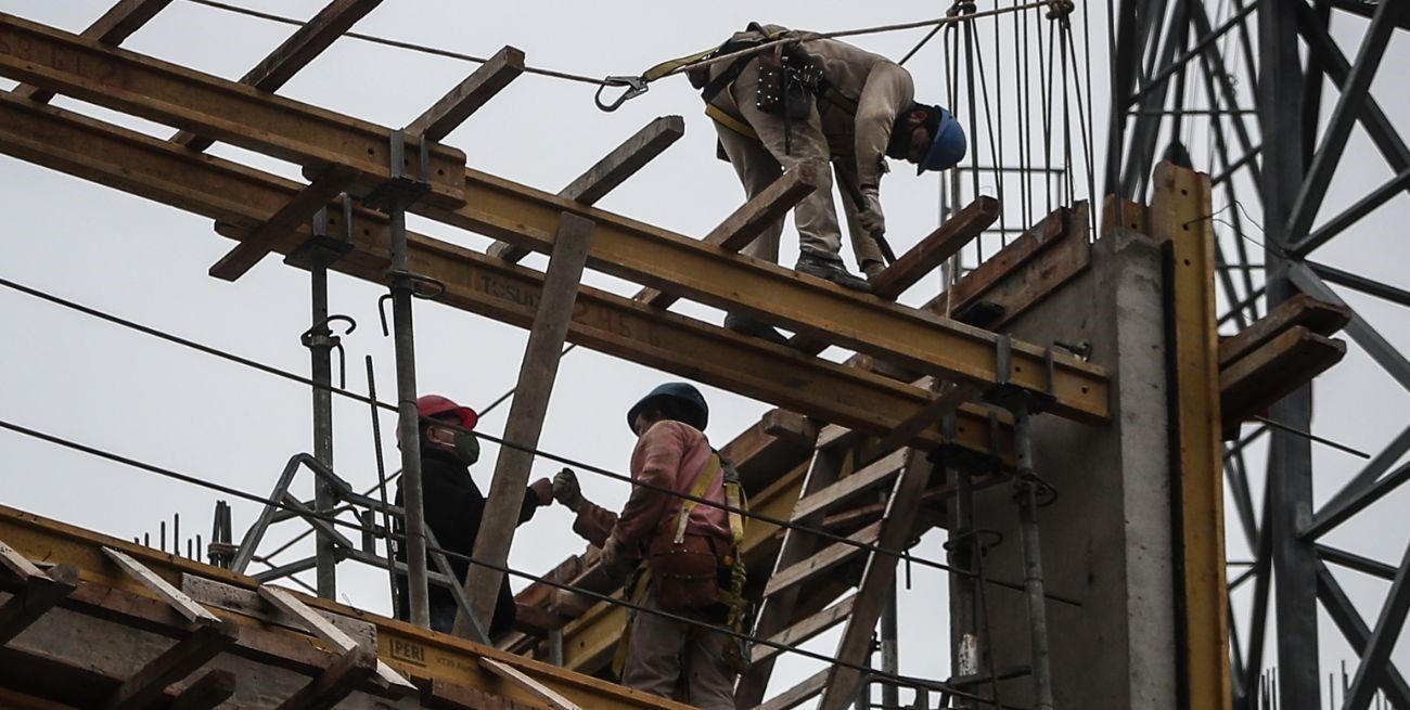 Se promulgó la ley que extiende por un año el blanqueo a la construcción
