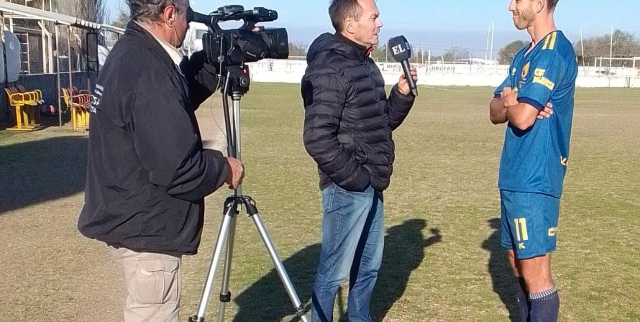 Álvarez mostró toda su jerarquía y El Quillá goleó