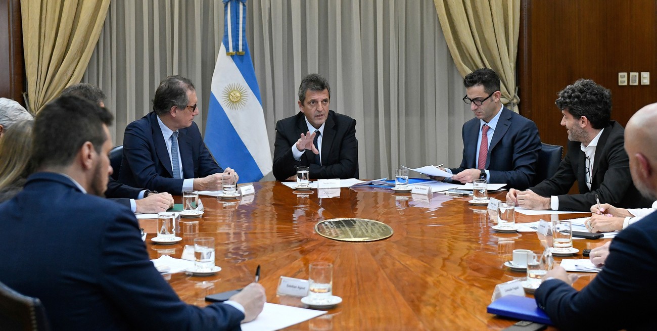 Con eje en el ordenamiento de precios, Massa se reunió con empresas de consumo masivo