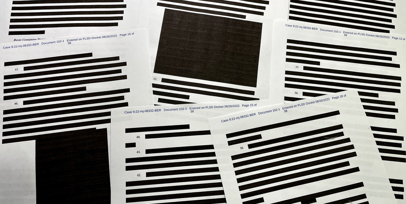 Estados Unidos: la justicia publicó una versión "editada" de la orden de allanamiento a Donald Trump