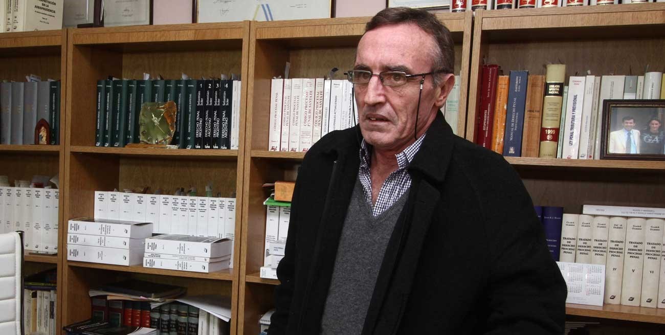 Maniataron y golpearon al ex jefe de Policía de Santa Fe Hugo Tognoli