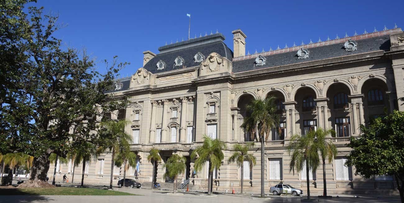 El gobierno santafesino descontará los días de paro