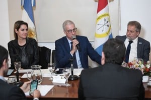 Losada, Scarpin y Mirabella, juntos en el Congreso, por la justicia federal santafesina. Crédito: Senado de la Nación.