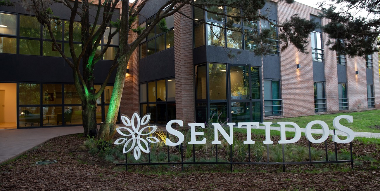 Sentidos, un centro integral comprometido con los adultos mayores