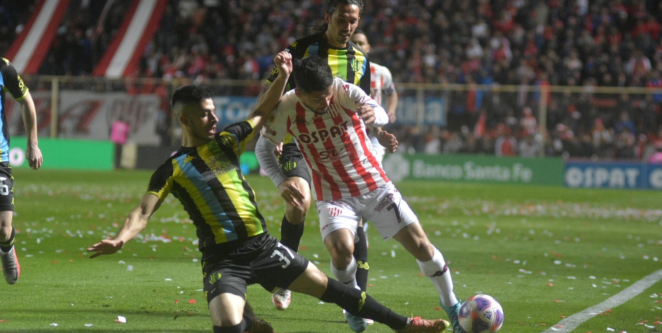 Unión empató sin goles ante Aldosivi en Santa Fe