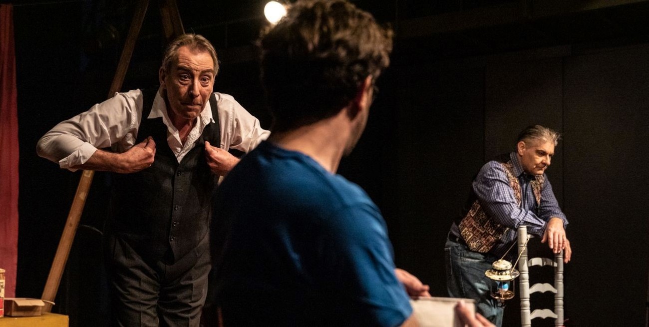 Un recorrido por la dramaturgia de César Román Escudero