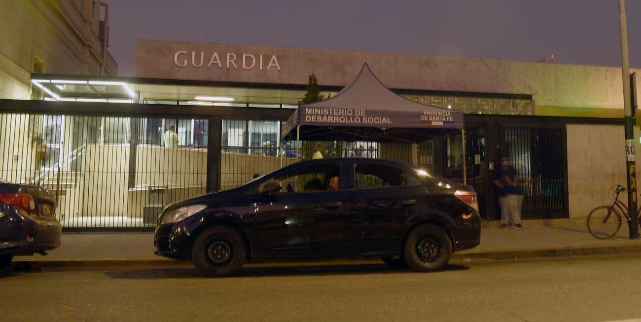 Persecución callejera terminó con un joven baleado en una pierna