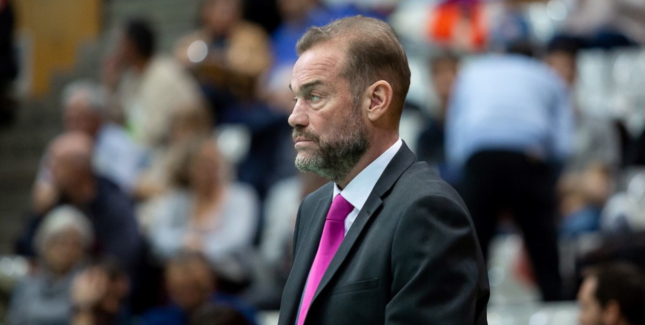 Néstor “Che” García dejó de ser el entrenador del seleccionado argentino de básquet