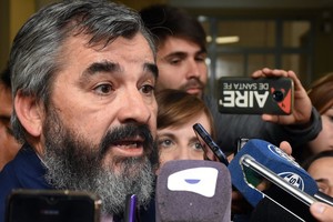 Acto Homenaje en la sede del Instituto Nacional de Enfermedades Respiratorias Dr. Coni, en conmemoración de estudiantes y profesionales de la salud desaparecidos.