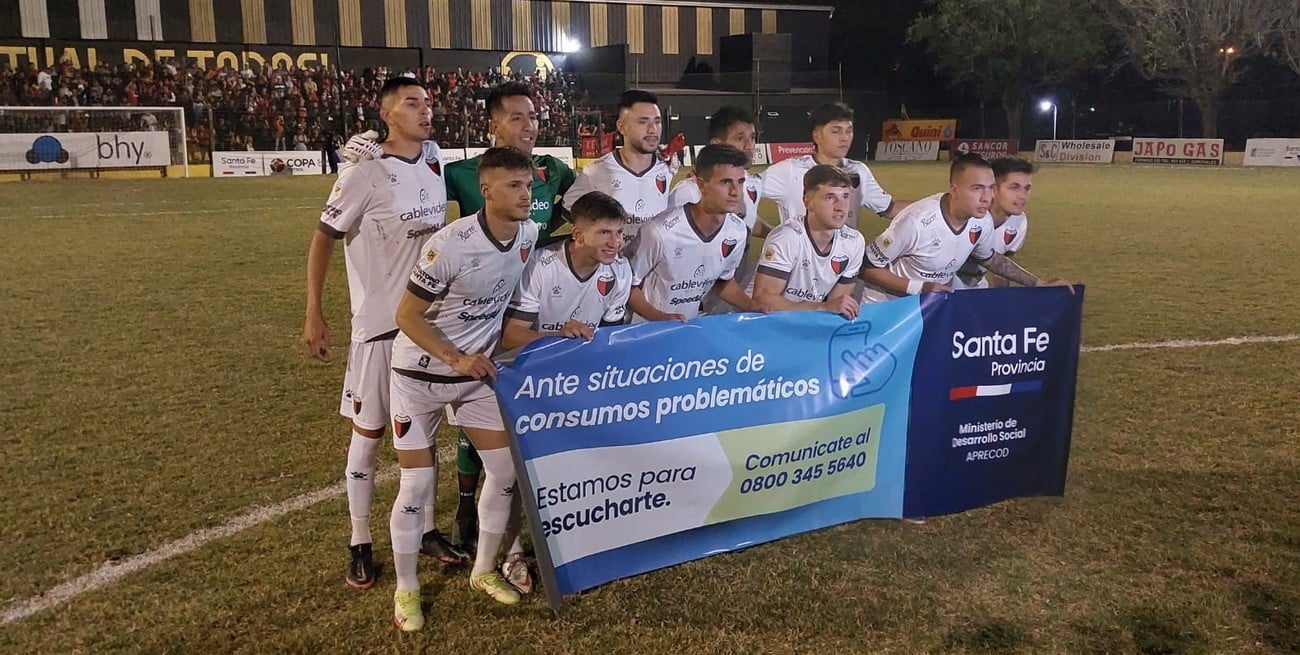 Apareció Sando-gol y metió a Colón en cuartos de final