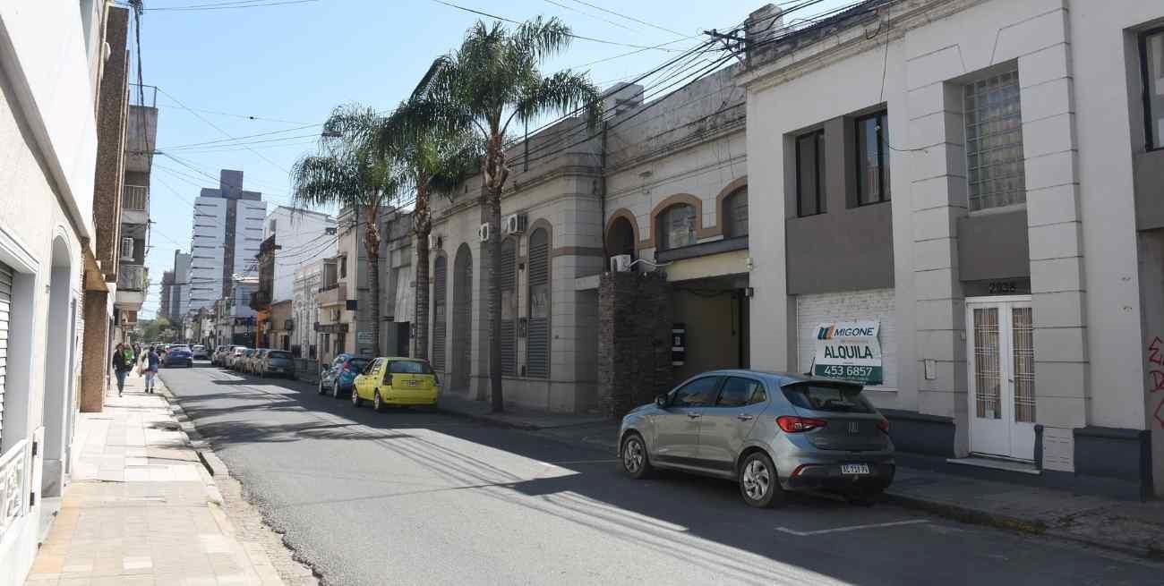 Hallan muerto a un hombre dentro de un hotel de la ciudad de Santa Fe
