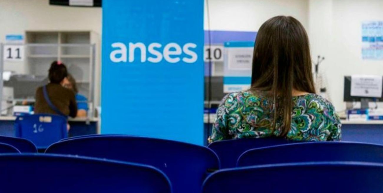 Refuerzo mensual de 20 mil pesos: quiénes lo reciben
