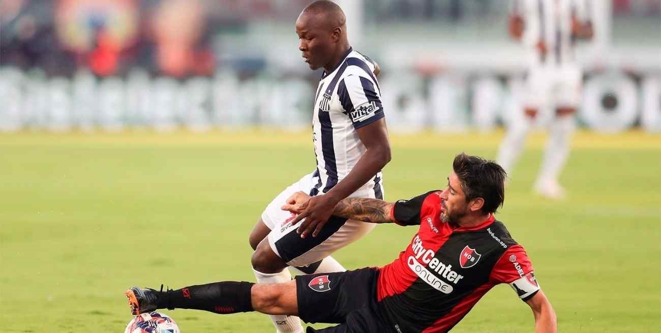 Newell's y Talleres se enfrentan por un lugar en los cuartos de final de la Copa Argentina
