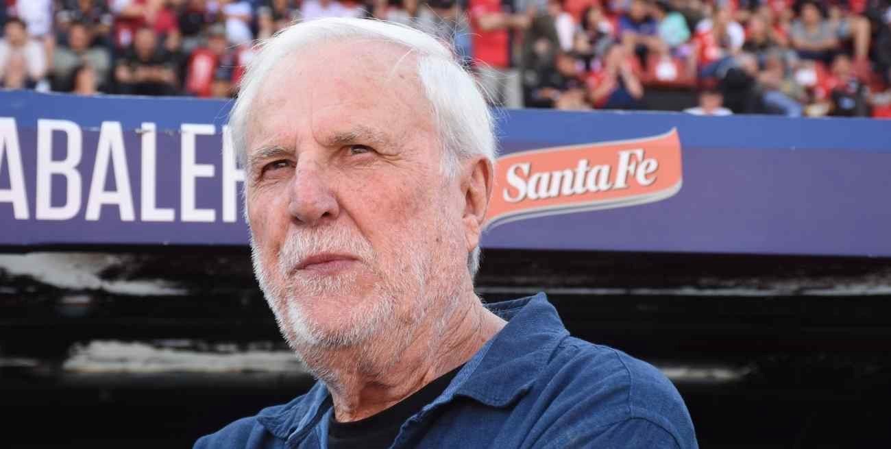 Dicen que con la plata de Chancalay se va a construir la cancha de sintético