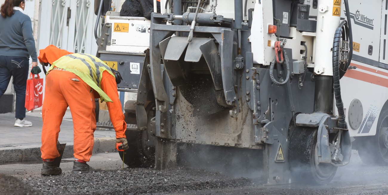 Dónde son los trabajos de bacheo este martes en la ciudad de Santa Fe