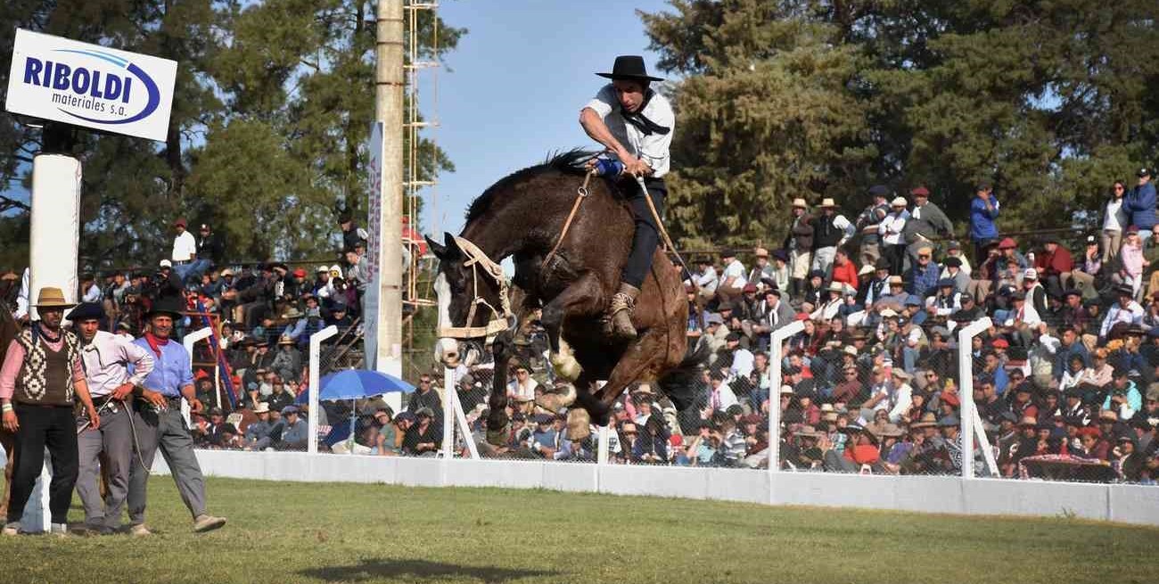 Colón de San Justo cerró otro gran Certamen Argentino de Doma y Folklore
