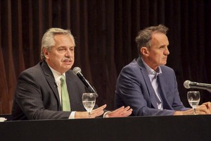 El ministro de Obras Públicas, Gabriel Katopodis, desafía la decisión de paralizar los emprendimientos estatales que anunció el presidente electo, Javier Milei.