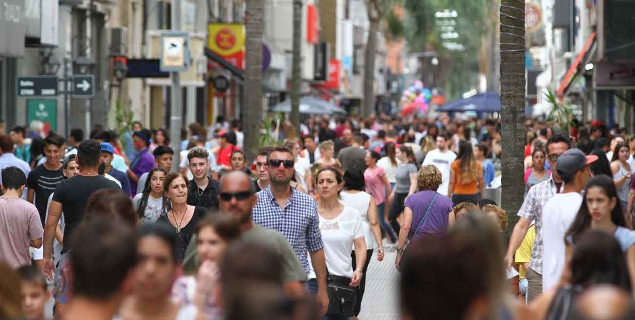 Cómo serán los aumentos salariales tras la paritaria estatal en Santa Fe 
