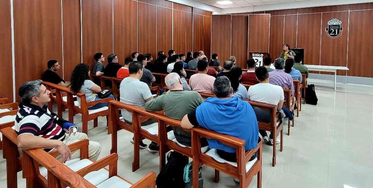 Igualdad de género CAU SANTA FE UES 21 y la Policía Federal: mancomunados