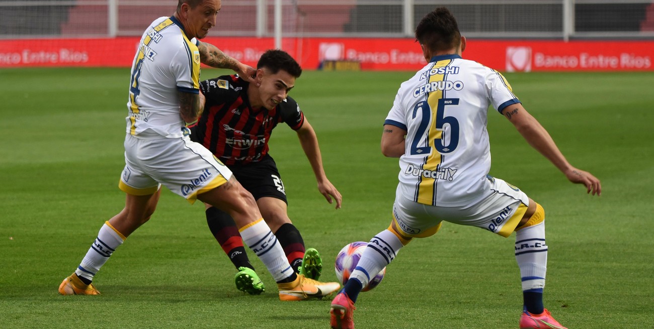 Patronato empató con Rosario Central en Paraná