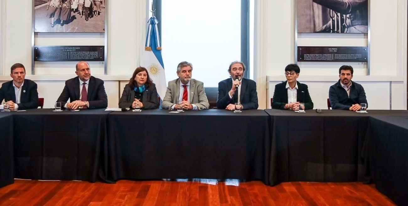 Anunciaron la licitación para construir siete institutos de investigación científica: uno en Santa Fe