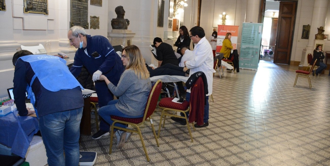Colecta de sangre en el Senado de Santa Fe