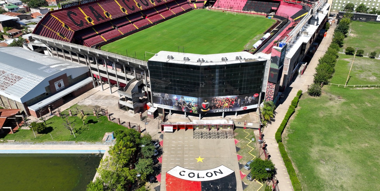 Colón se va de Santa Fe y concentra en Paraná