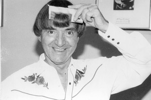 Una imagen de archivo de Carlitos Balá durante su visita a esta redacción en 1994.