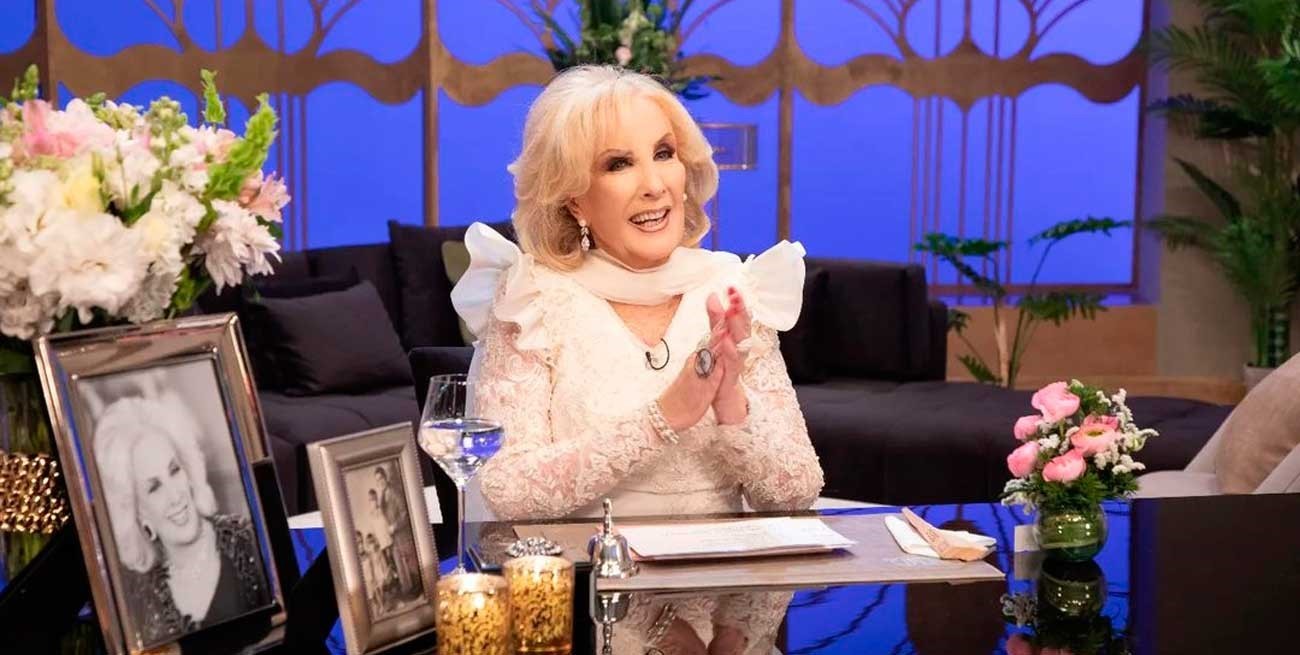 Mirtha Legrand despidió a Carlitos Balá: "Gracias por hacernos bien a grandes y a chicos"