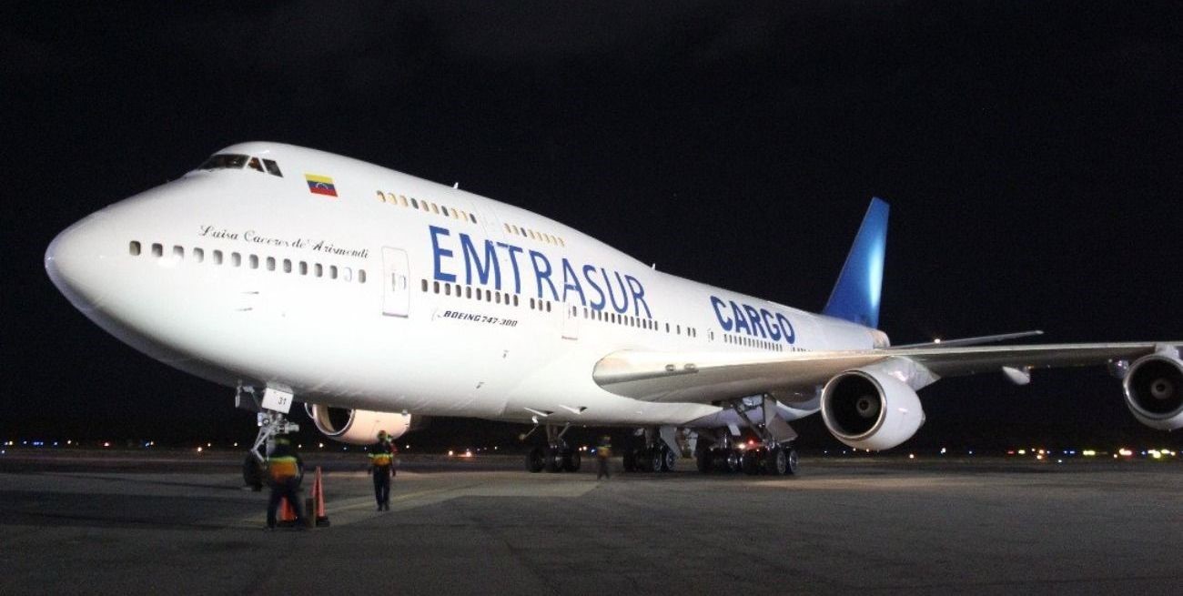 Cinco tripulantes del avión de venezolano-iraní fueron citados a indagatoria