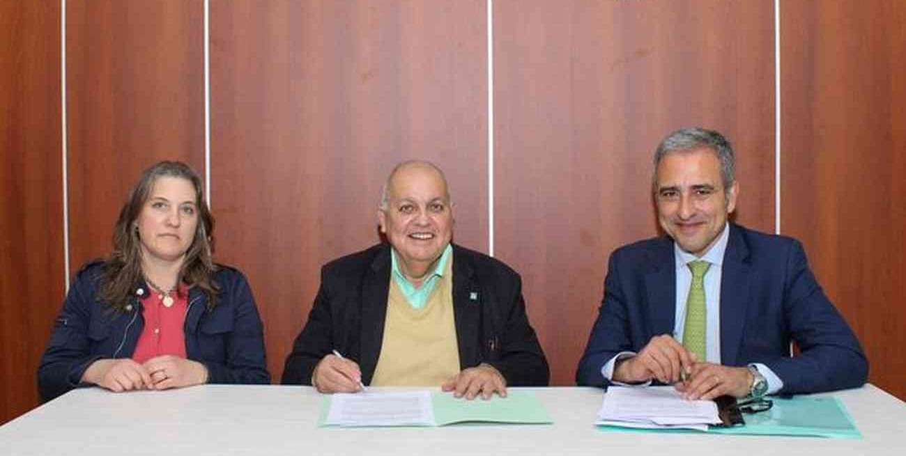 CAU Santa Fe Siglo 21 y Fundación Centro fortalecen lazos de educación e investigación 