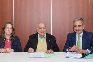 “Buscamos detectar las problemáticas existentes dentro de los diversos sectores que componen a la Sociedad fomentando la inclusión en todos sus aspectos” mencionó el Diputado de la Provincia de Santa Fe Oscar Cachi Martínez.
Foto: Universidad Siglo 21