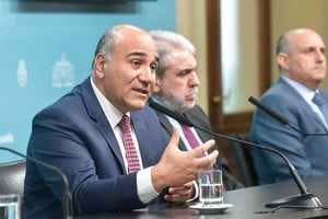 Juan Manzur, jefe de Gabinete. 