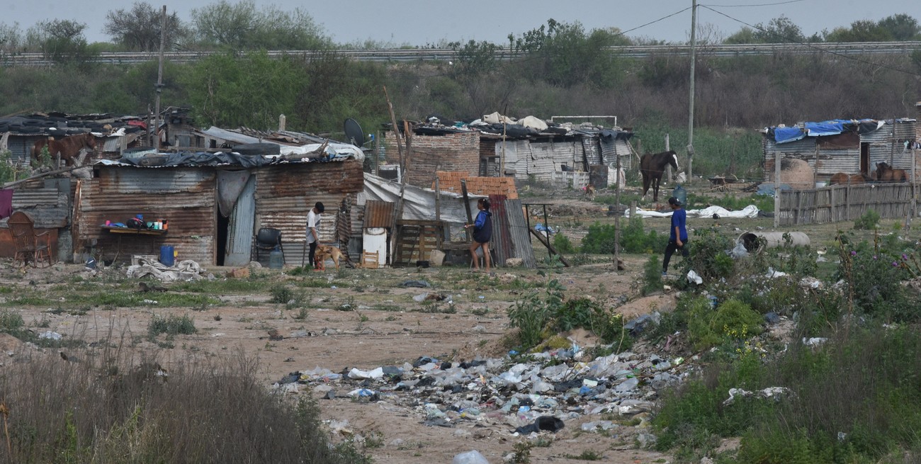 La pobreza en Argentina alcanzó al 36,5% de la población en el primer semestre de 2022