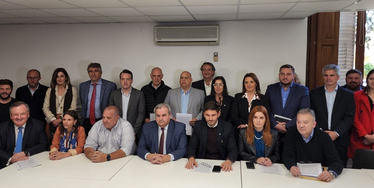 Renunciaron cuatro jurados en el concurso para encabezar a fiscales y defensores