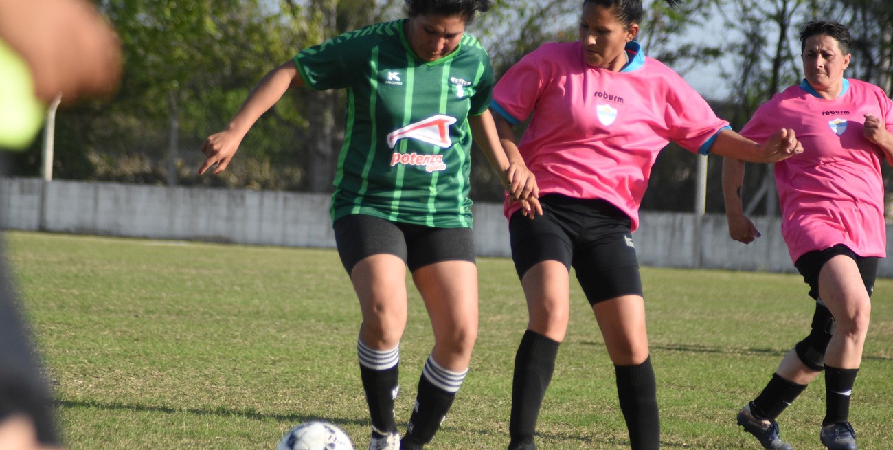 Fútbol femenino: el Clausura busca conocer a sus semifinalistas

