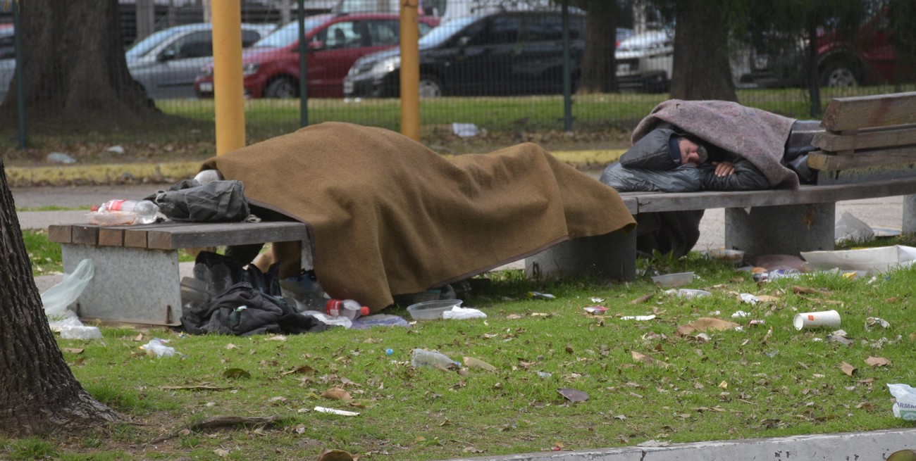 Van 25 años en los que Argentina no baja del 30% de pobreza