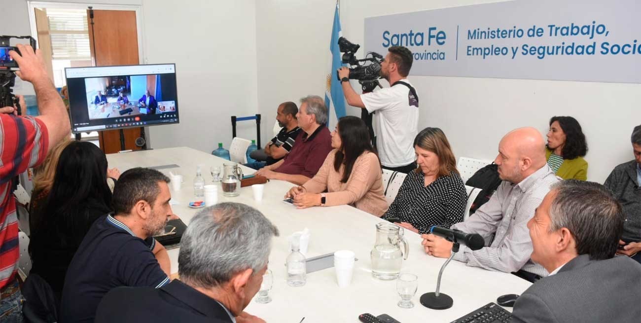 Gobierno y Amsafe se vuelven a ver las caras en la mesa paritaria