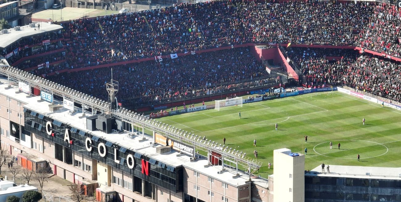 Confirmado: Colón jugará con público contra Patronato