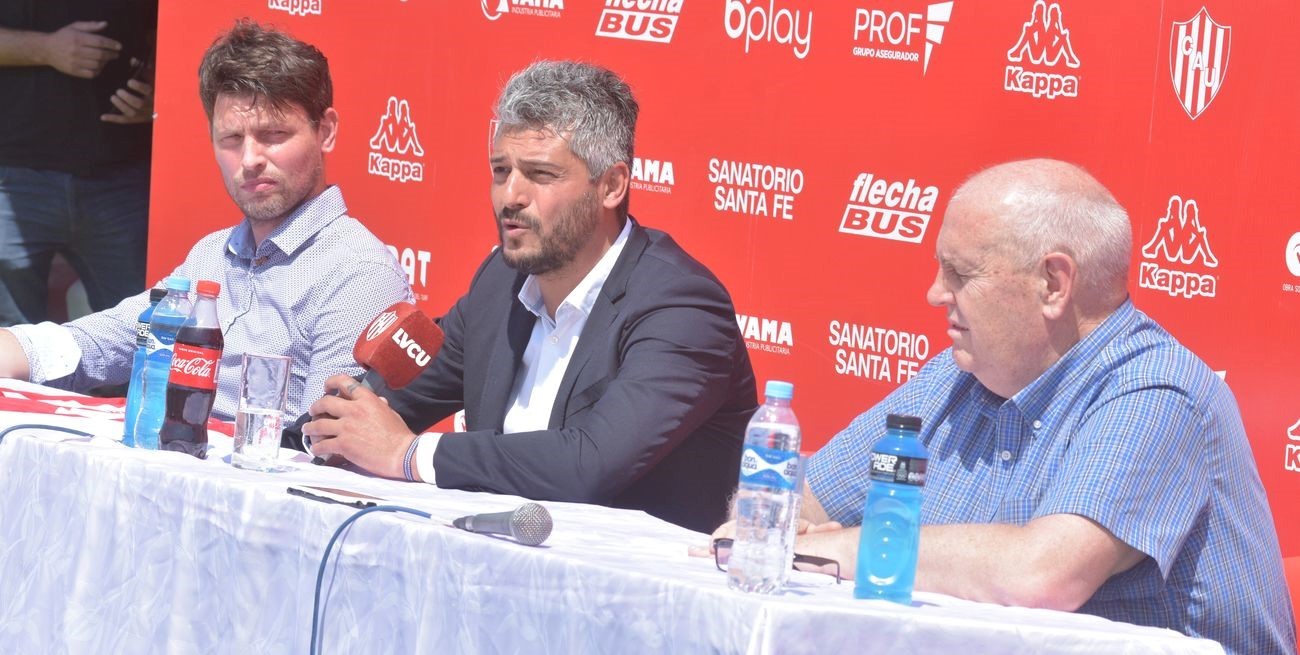 Unión desmiente los rumores de Sanguinetti: “No hablamos con ningún DT”