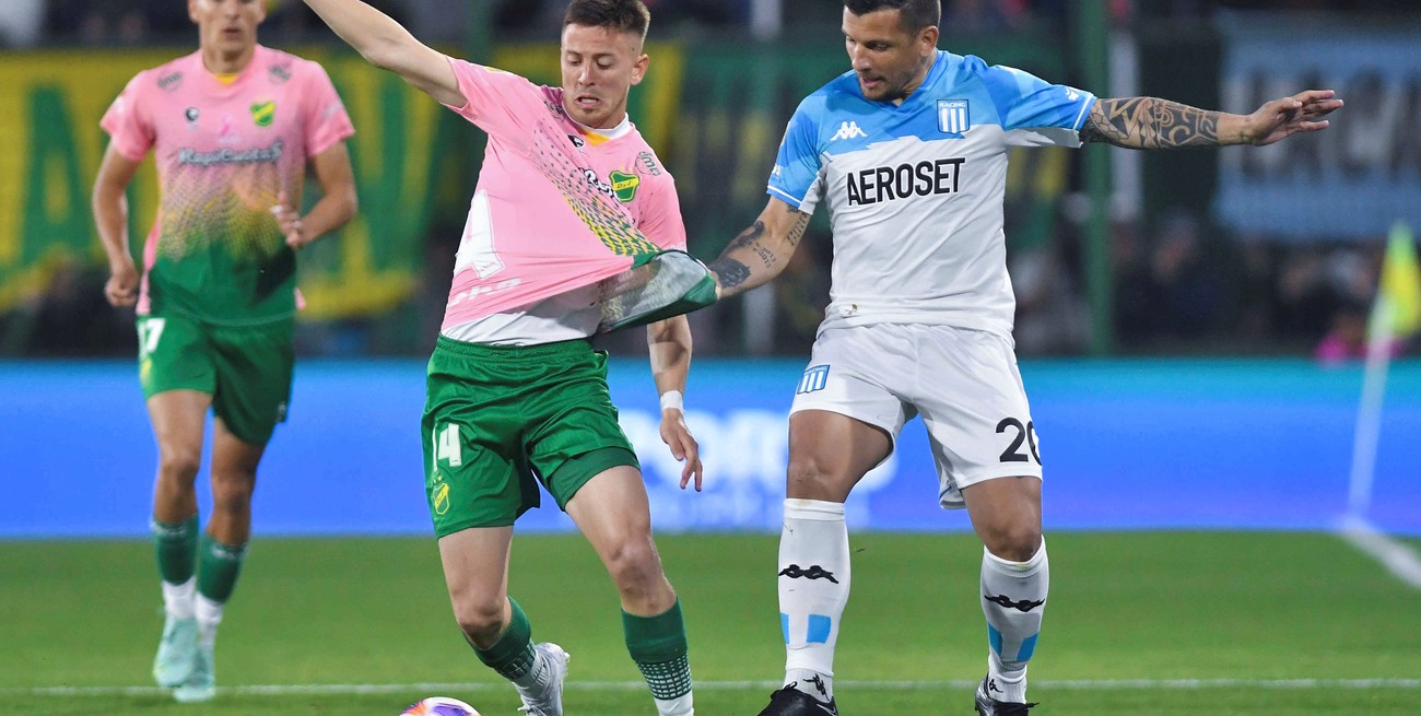 Defensa y Justicia y Racing empataron 3 a 3 en Florencio Varela