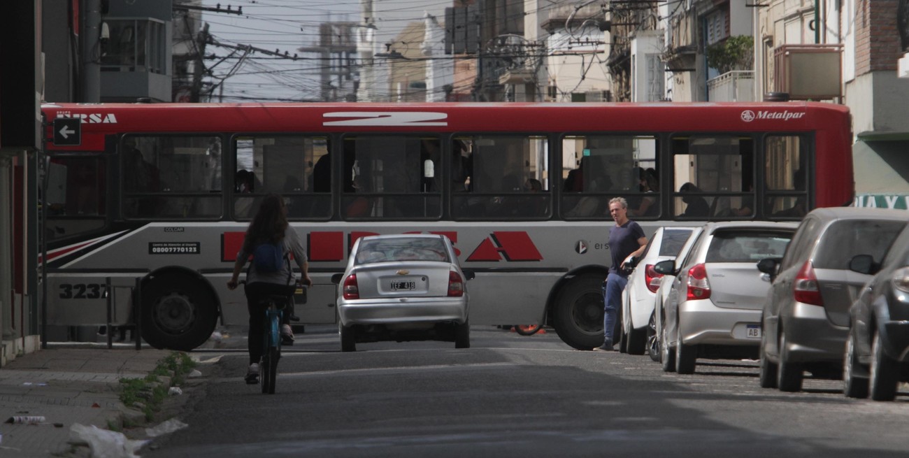 A las 0 horas del viernes rige el aumento del boleto de colectivos urbanos a $ 85 en Santa Fe